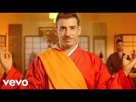 Francesco Gabbani - Occidentali's Karma (Official Music Video)