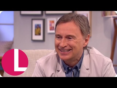 Robert Carlyle's Dentist Helped Him Get Into His Trainspotting Character | Lorraine