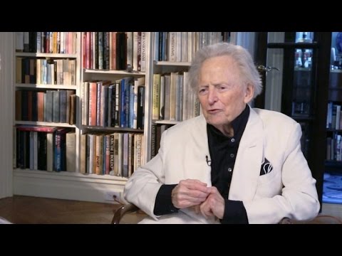 Tom Wolfe on why Darwin's evolution theory is a "myth"