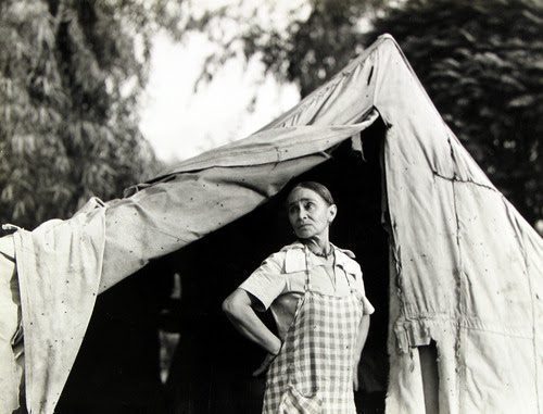 Dorothea Lange, Greek migratory woman living in a cotton camp near Exeter, California, c.1935. Gelatin silver print, printed c.1935