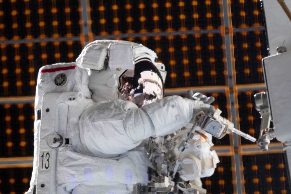 NASA astronaut Jessica Meir is pictured during a spacewalk she conducted with NASA astronaut Christina Koch Jessica Meir (out of frame) to install new lithium-ion batteries that store and distribute power collected from solar arrays on the station’s Port-6 truss structure. Credits: NASA