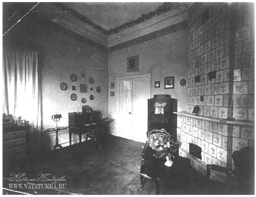 Photograph the room interiors at Olgovo depicted in the work