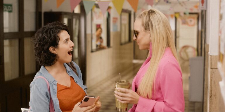 「Women on the Edge」(2023)Netflixの映画。批評：友情についての楽しいアルゼンチンのコメディ